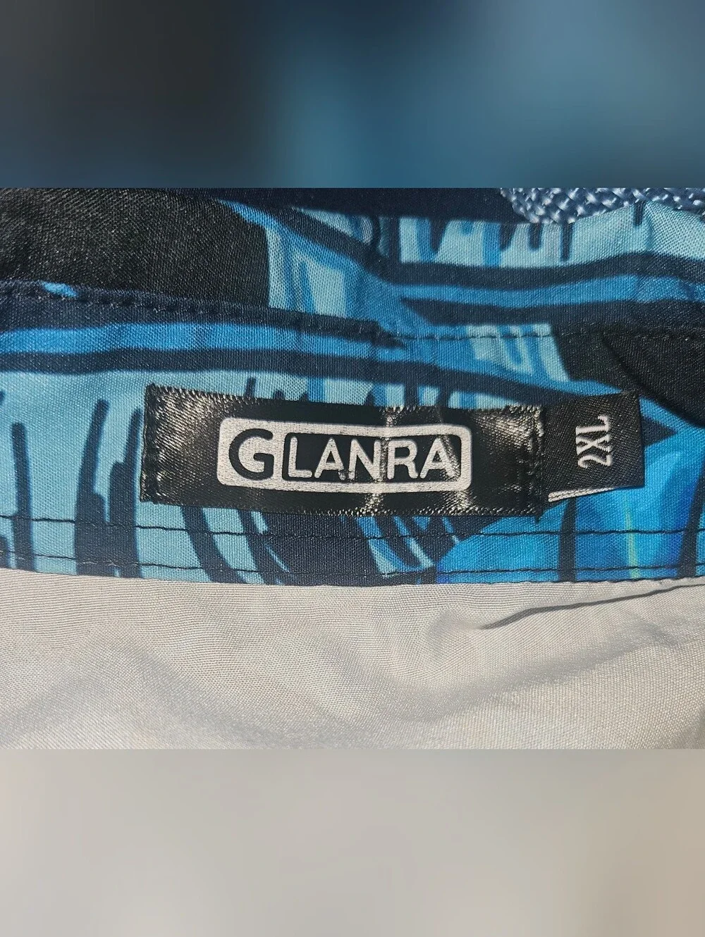 Glanda vibrant tropical